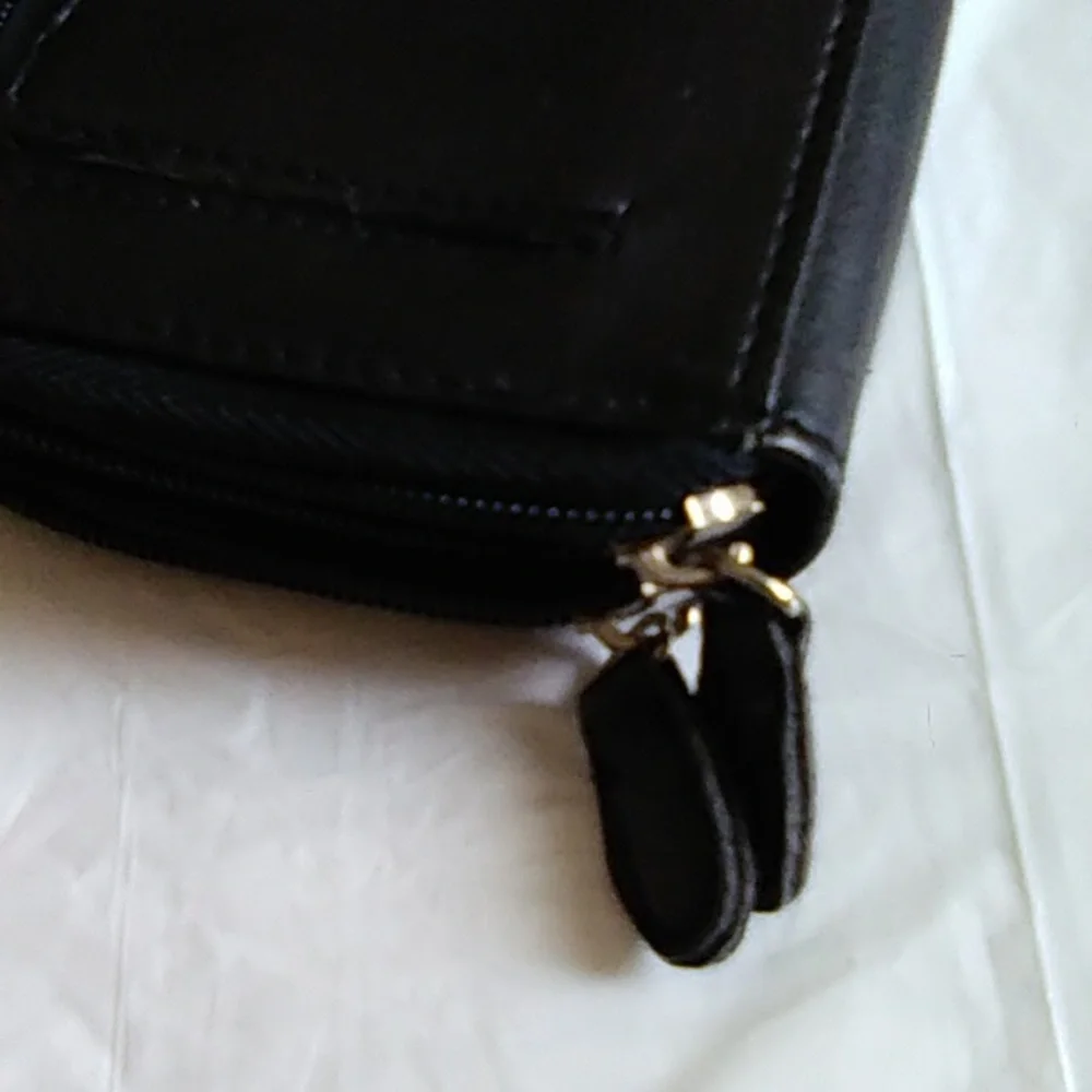 Ladies Wallet - Picture 3 of 12